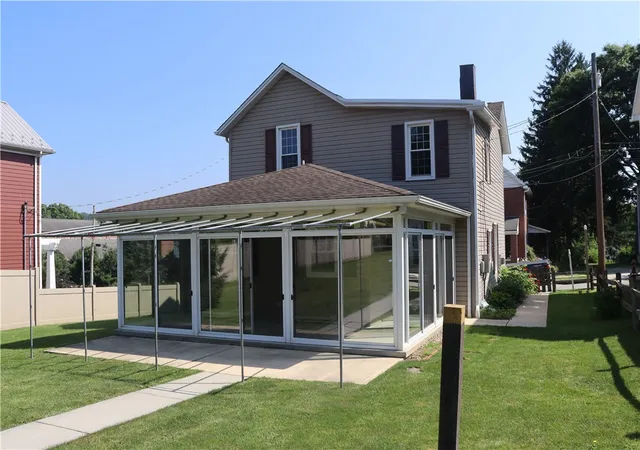 Homes for sale in Ligonier Boro, PA | 311 W Church St, Ligonier Boro, PA 15658 | MLS# 1763096