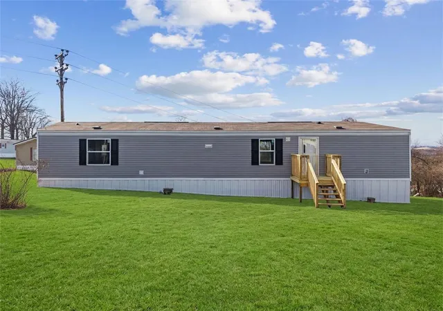 Homes for sale in Bullskin Twp, PA | 125 Laurel View Dr, Bullskin Twp, PA 15666 | MLS# 1763131