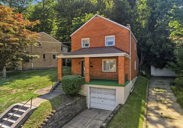 Photo 2 of Single family home for sale at 1005 Duffield St, Pittsburgh, PA 15206 | MLS# 1763138 | Listing updated on 2026-07-06