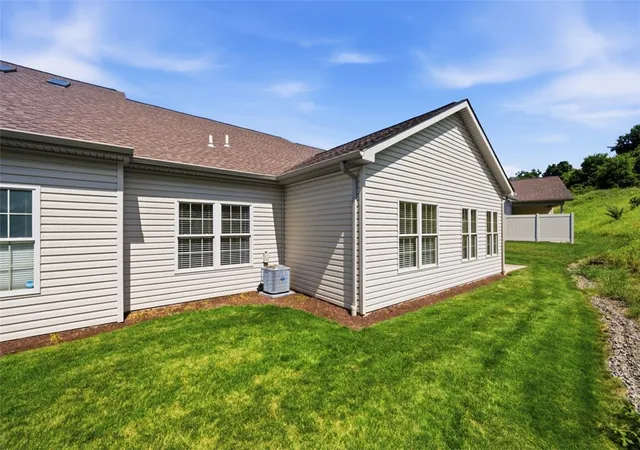 Homes for sale in Murrysville, PA | 4702 Cooper Ln, Murrysville, PA 15668 | MLS# 1763116