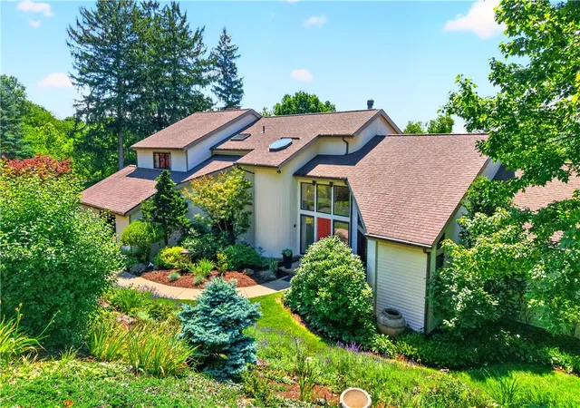 1st image of 2682 Oak Hill Dr, Hampton, PA 15101 | MLS# 1761262