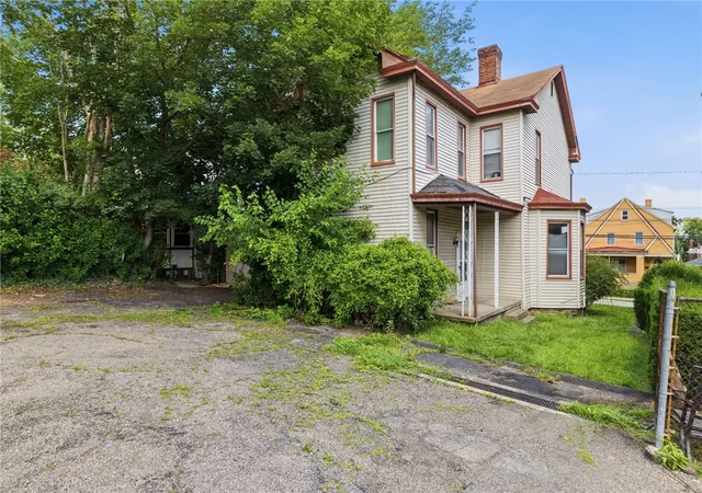 Homes for sale in Sheraden, PA | 2949 Chartiers Ave, Sheraden, PA 15204 | MLS# 1762878