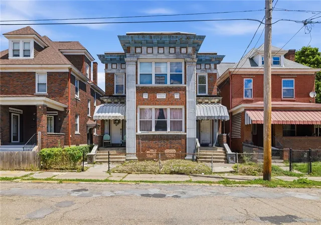 Homes for sale in Mc Kees Rocks, PA | 704 Russellwood Ave, Mc Kees Rocks, PA 15136 | MLS# 1762879