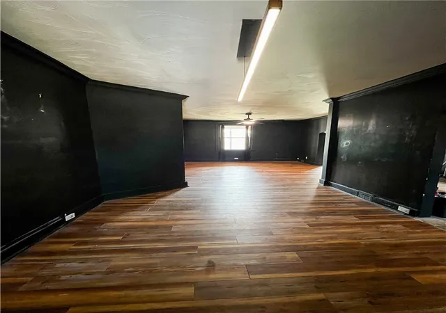 Photo 5 of Single family home for sale at 409 Vine St, Homestead, PA 15120 | MLS# 1763143 | Listing updated on 2026-07-21