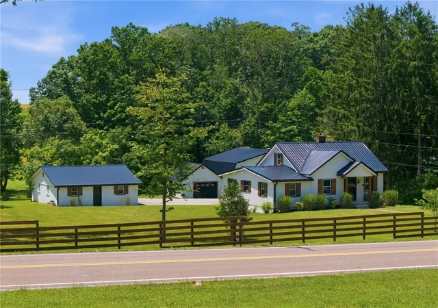 Homes for sale in Unity  Twp, PA | 1520 State Route 130, Unity  Twp, PA 15601 | MLS# 1763129
