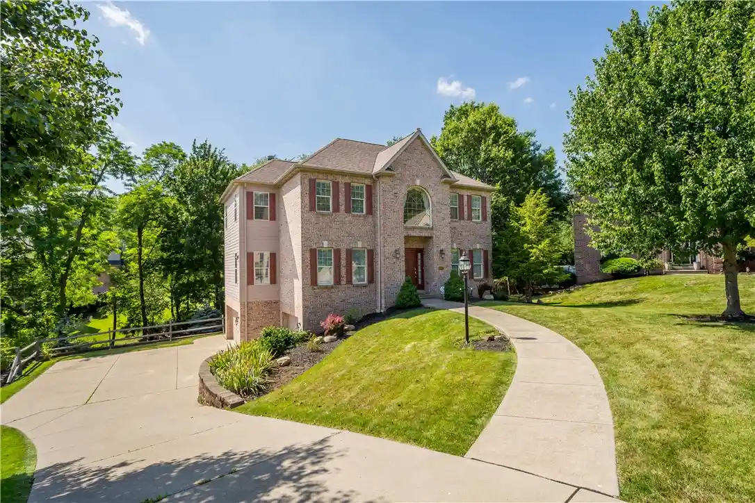 Photo 1 of Single family home for sale at 8002 Pressley Ct, Mc Candless, PA 15237 | MLS# 1763080 | Listing updated on 2026-10-30