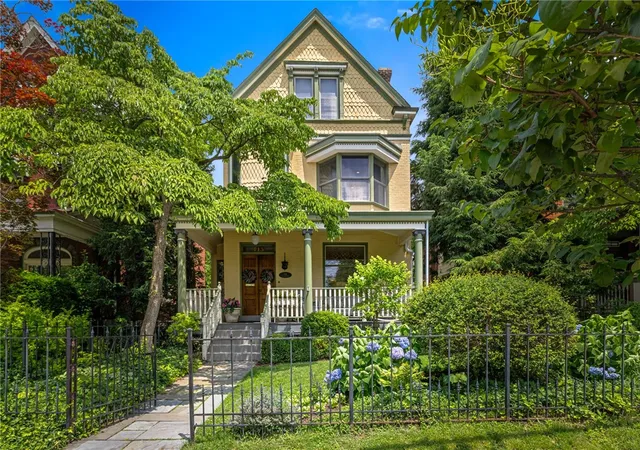 1st image of 715 College St, Shadyside, PA 15232 | MLS# 1763183