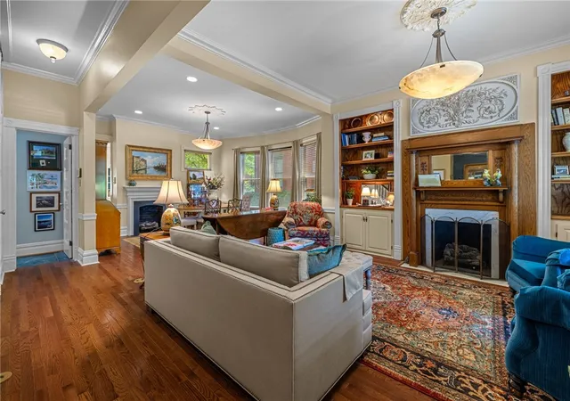 2nd image of 715 College St, Shadyside, PA 15232 | MLS# 1763183