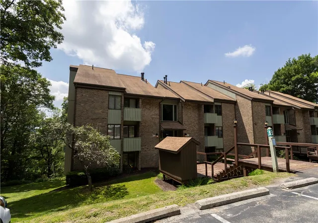 Homes for sale in Seven Springs Resort, PA | 3b2 Mountain Villas, Seven Springs Resort, PA 15622 | MLS# 1763134