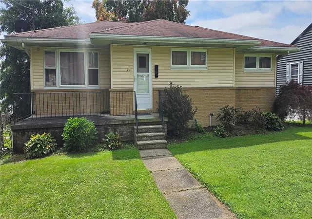 Single family home for sale at 451 W Fairview St, Somerset Boro, PA 15501 | MLS# 1763203