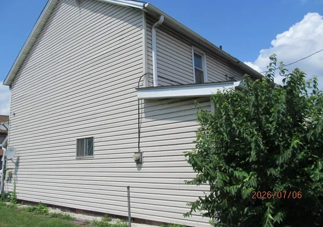 Homes for sale in Mc Kees Rocks, PA | 115 Ohio St, Mc Kees Rocks, PA 15136 | MLS# 1763231