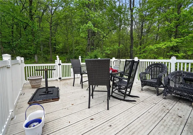 Homes for sale in Penn Twp, PA | 158 Renfrew Rd, Penn Twp, PA 16053 | MLS# 1763236