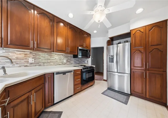 3rd image of 645 Old State Route 66, Greensburg, PA 15601 | MLS# 1763276