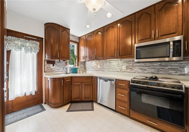 5th image of 645 Old State Route 66, Greensburg, PA 15601 | MLS# 1763276