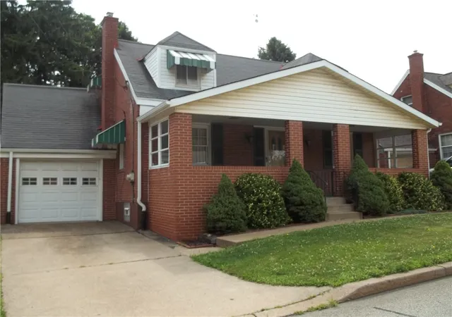 Photo 1 of Single family home for sale at 4440 Evergreen Rd, Pittsburgh, PA 15214 | MLS# 1763206 | Listing updated on 2026-07-22