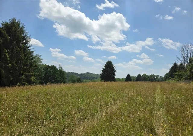 1st image of 139 Pallack Ln, Lancaster Twp, PA 16037 | MLS# 1763098