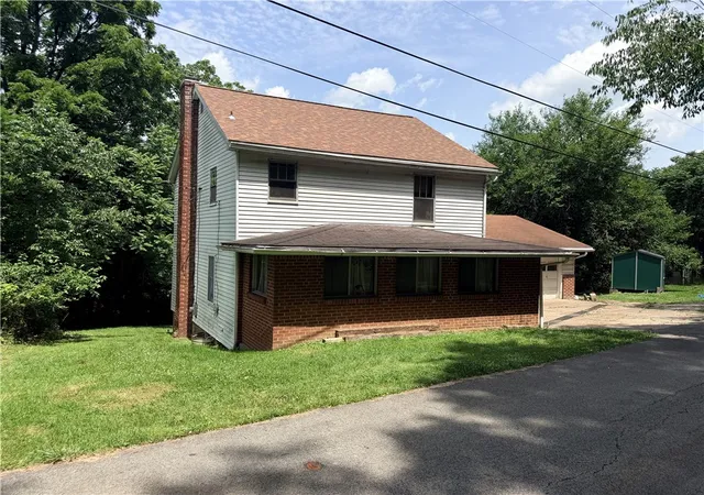 1st image of 1861 Malerie Ln, Forward Twp, PA 15063 | MLS# 1763340