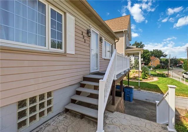 30th image of 303 N 6th St, Youngwood, PA 15697 | MLS# 1763248