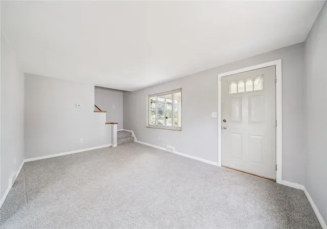 Homes for sale in New Kensington, PA | 887 North St, New Kensington, PA 15068 | MLS# 1763349