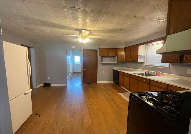 Homes for sale in City Of But Se, PA | 622 Center Avenue, City Of But Se, PA 16001 | MLS# 1763158