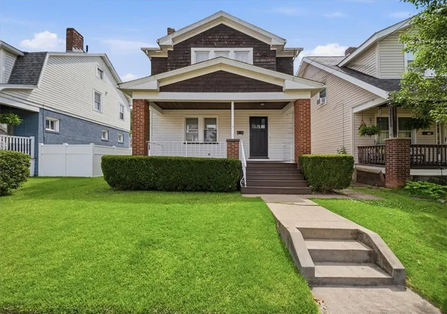 Photo 1 of Single family home for sale at 30 Evans Ave, Ingram, PA 15205 | MLS# 1763322 | Listing updated on 2026-07-27