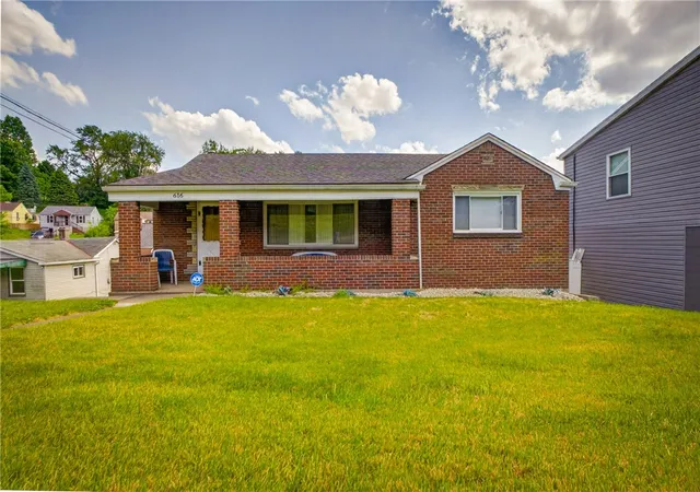 Homes for sale in West Mifflin, PA | 616 Laura Avenue, West Mifflin, PA 15122 | MLS# 1763343