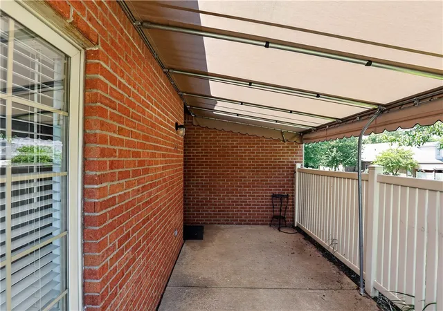 3rd image of 147 Crosswynds Dr, Chippewa Twp, PA 15010 | MLS# 1763074