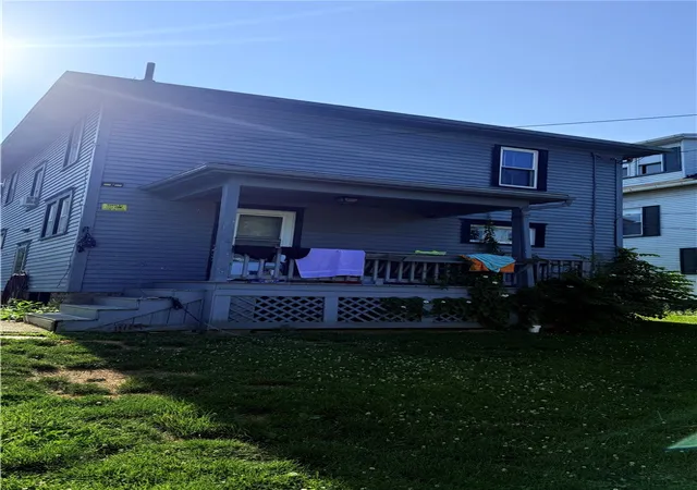 2nd image of 556 Spruce Ave, Sharon, PA 16146 | MLS# 1763439