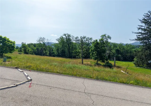1st image of Lot 30 Wellington Dr, South Union Twp, PA 15401 | MLS# 1763442
