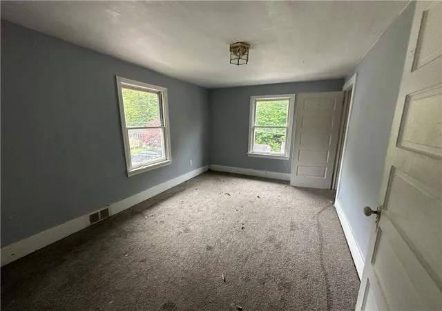 Homes for sale in Gilpin Twp, PA | 463 Evergreen Rd, Gilpin Twp, PA 15656 | MLS# 1763382