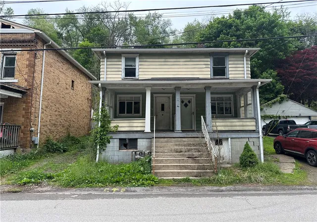 Homes for sale in Gilpin Twp, PA | 463 Evergreen Rd, Gilpin Twp, PA 15656 | MLS# 1763382