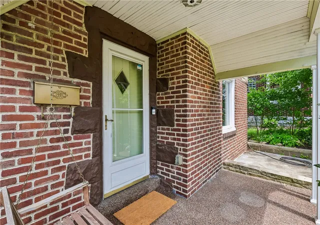 Homes for sale in Greenfield, PA | 527 Bigelow Street, Greenfield, PA 15207 | MLS# 1763490