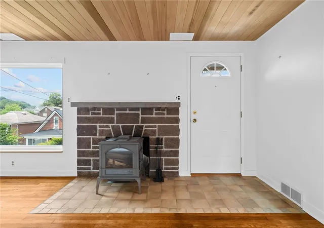Homes for sale in Forest Hills Boro, PA | 112 Sumner Ave, Forest Hills Boro, PA 15221 | MLS# 1763362
