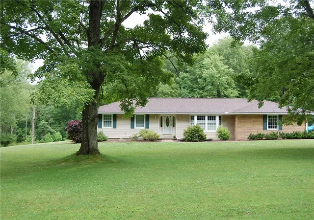Photo 1 of Single family home for sale at 309 Conestoga Trl, Pulaski, PA 16143 | MLS# 1763519 | Listing updated on 2026-09-18