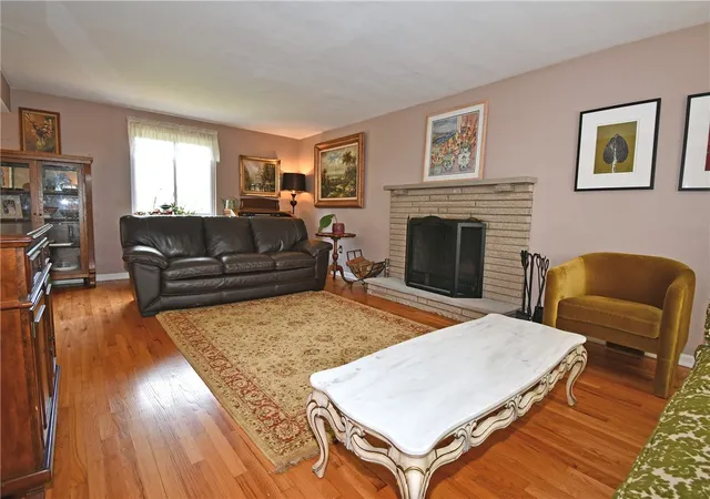 5th image of 1768 Moynelle Dr, Upper St Clair, PA 15243 | MLS# 1763524
