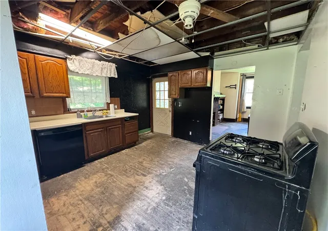 Homes for sale in Shaler, PA | 2810 William St, Shaler, PA 15209 | MLS# 1763112