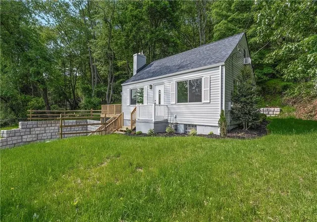 5th image of 190 Pine Creek Rd, Wexford, PA 15090 | MLS# 1763534
