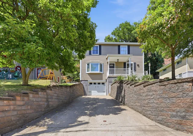 Photo 1 of Single family home for sale at 217 12th Street, Aspinwall, PA 15215 | MLS# 1763555 | Listing updated on 2026-07-27