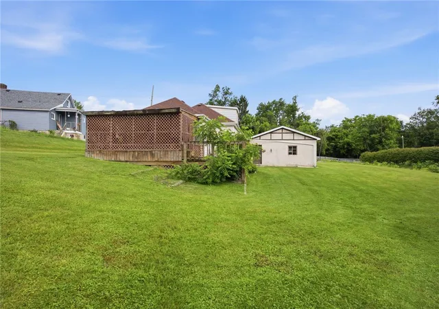 Homes for sale in Rostraver, PA | 514 Rostraver Rd, Rostraver, PA 15012 | MLS# 1761049