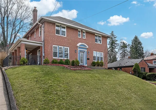 Homes for sale in Squirrel Hill, PA | 5430 Aylesboro Avenue, Squirrel Hill, PA 15217 | MLS# 1763503