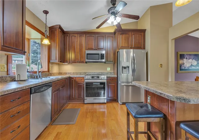 5th image of 101 Paula Dr, Aliquippa, PA 15001 | MLS# 1763535