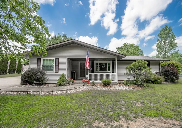 Homes for sale in Center Twp/homer Cty, PA | 643 Long Rd, Center Twp/homer Cty, PA 15748 | MLS# 1763564