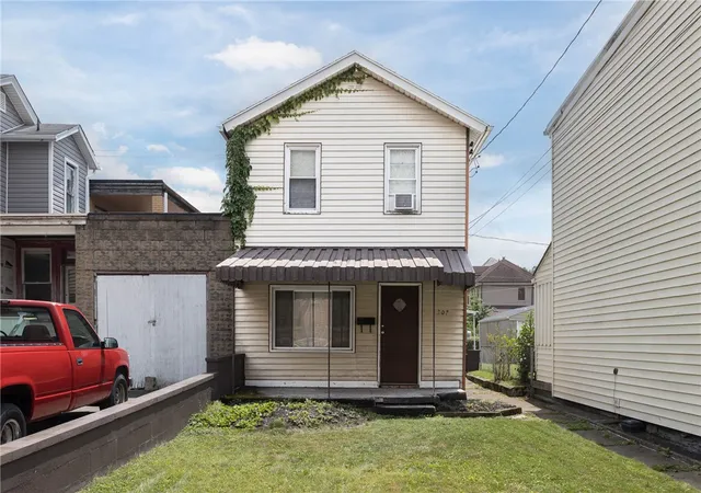 Photo 24 of Single family home for sale at 307 3rd Avenue, Carnegie, PA 15106 | MLS# 1763313 | Listing updated on 2026-07-28