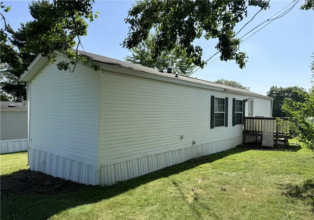 1st image of 124 Woodbine Ln, Butler, PA 16001 | MLS# 1763460