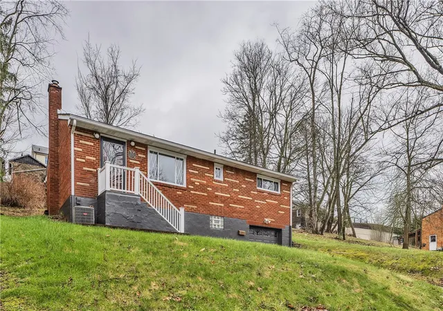 2nd image of 2945 Strachan Ave, Pittsburgh, PA 15216 | MLS# 1763640