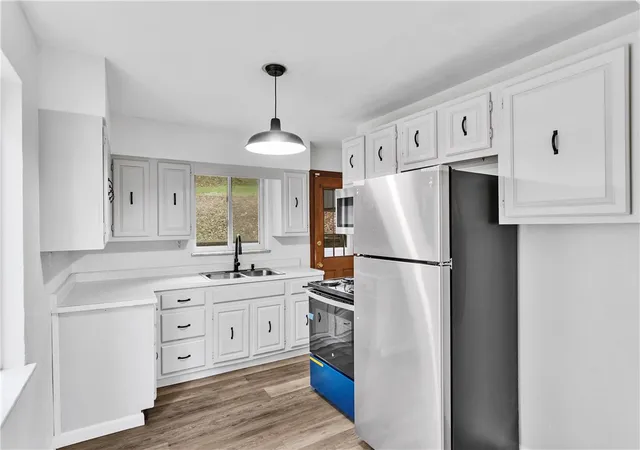 5th image of 2945 Strachan Ave, Pittsburgh, PA 15216 | MLS# 1763640
