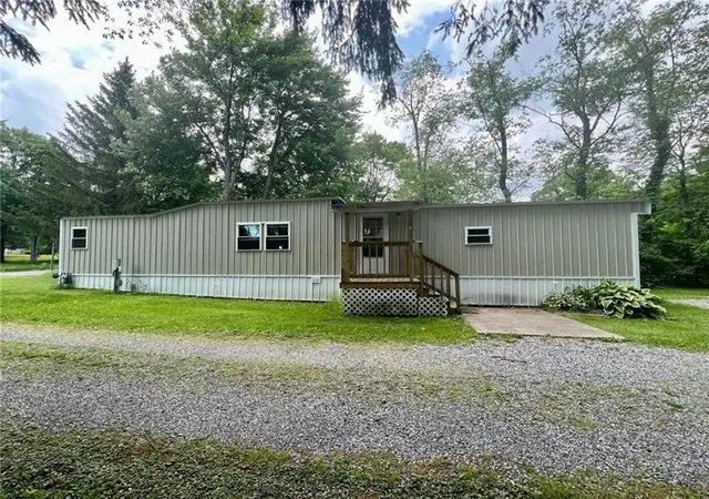 5th image of 25 Coolspring Street, Mercer, PA 16137 | MLS# 1763662