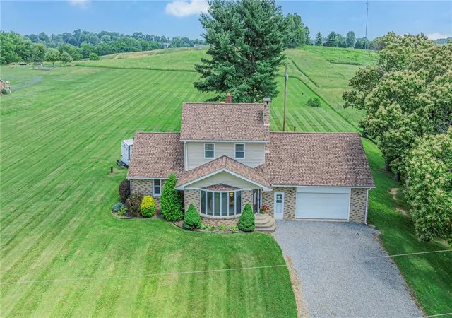 image of 1449 N Tower Rd, Perry Twp, PA 16123 | MLS# 1763431