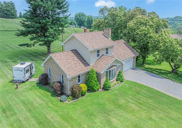 image of 1449 N Tower Rd, Perry Twp, PA 16123 | MLS# 1763431