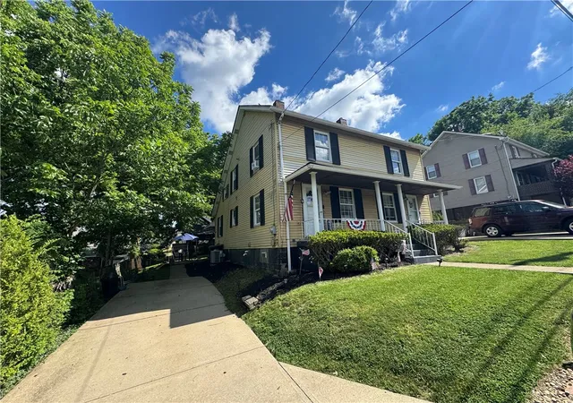 Photo 3 of Multi family home for sale at 15 16 Ring St, Rural Ridge, PA 15075 | MLS# 1761763 | Listing updated on 2026-07-15